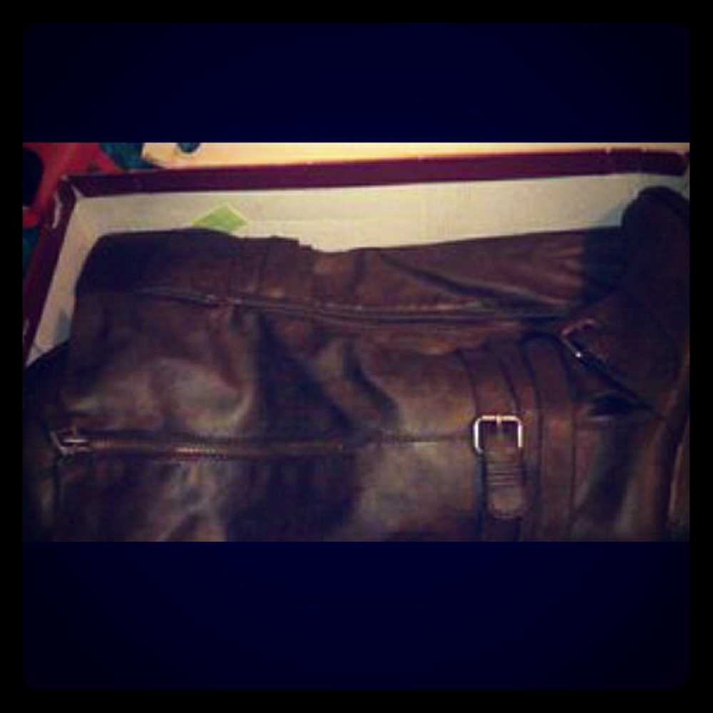 Boots size 10 fits 9 1/2